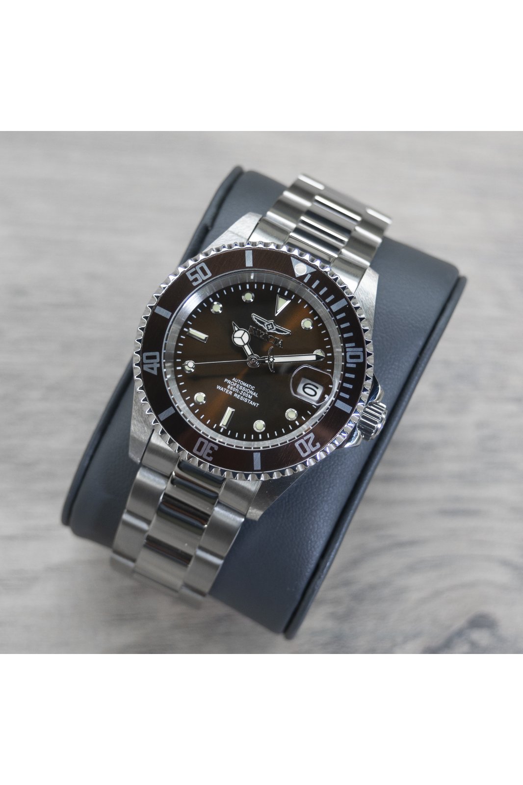 Invicta Pro Diver 35689 Men's Watch - Automatic Movement - Stainless Steel with Brown Dial - 40 mm