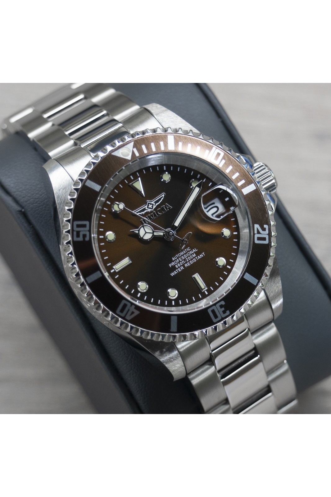 Invicta Pro Diver 35689 Men's Watch - Automatic Movement - Stainless Steel with Brown Dial - 40 mm