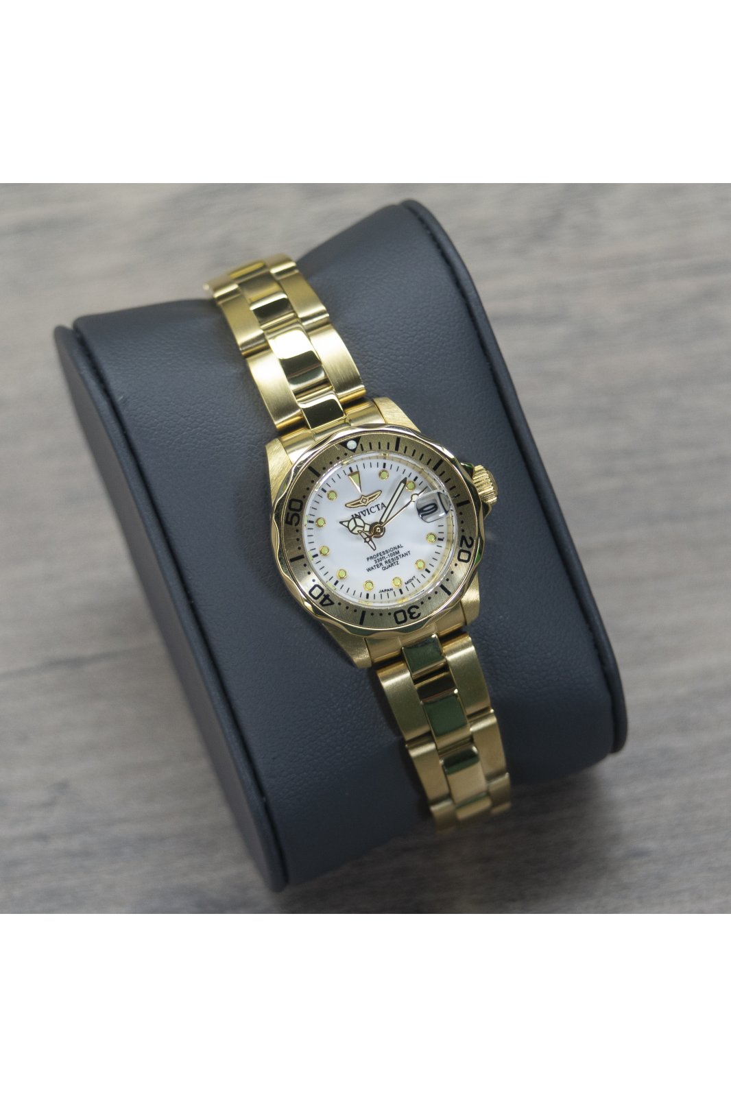 Invicta Pro Diver 17037 Women display picture 3