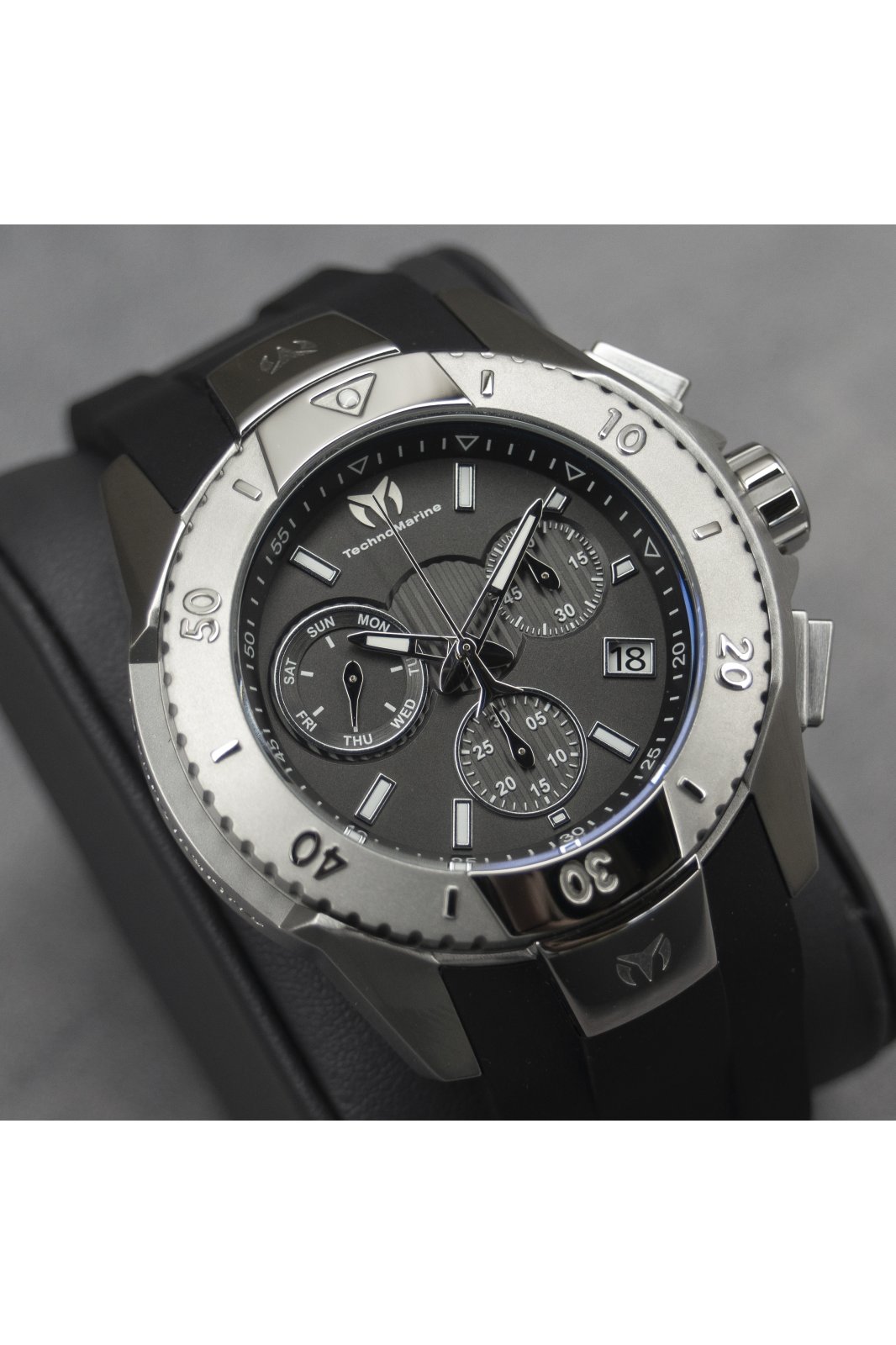 TechnoMarine UF6 TM-620001 Men's Watch - Quartz Movement - Stainless Steel with Black Dial - 48 mm