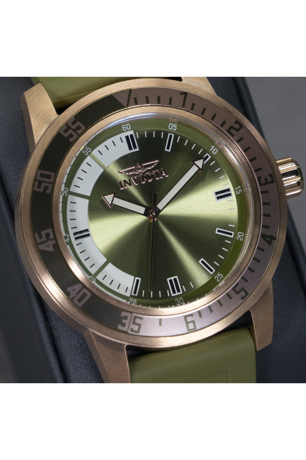 Invicta Specialty 35685 Zegarek Męski - Mechanizm Kwarcowy - Stal Nierdzewna z Zieloną Tarcza - 45 mm