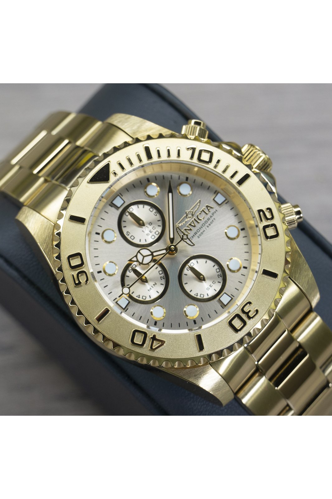 Invicta Pro Diver 1774 Reloj para Hombre - Movimiento de Cuarzo - Acero Inoxidable con Esfera Dorada - 43 mm