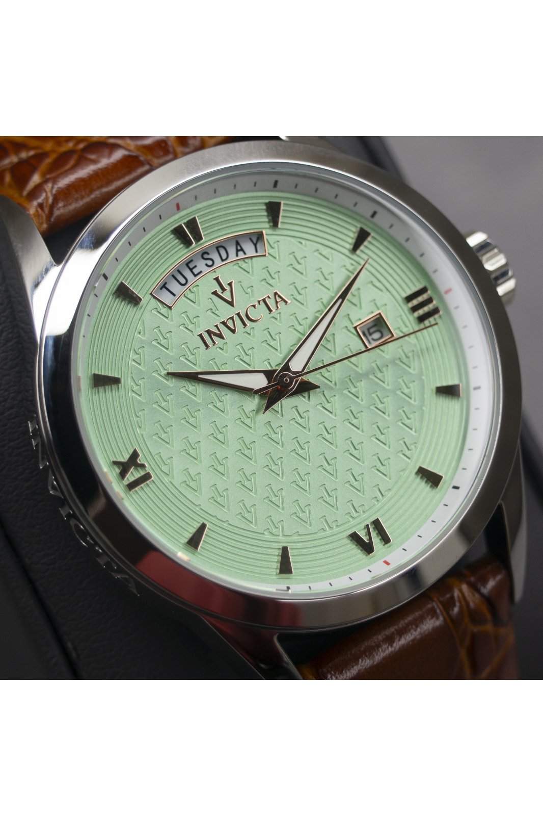 Invicta Vintage 44259 Watch - Quartz Movement - Stainless Steel with Green Dial - 40 mm