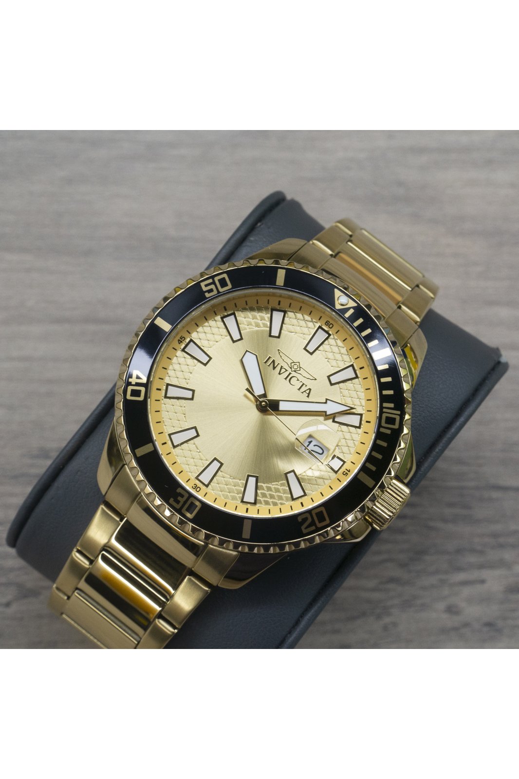 Invicta Pro Diver 46140 Men's Watch - Quartz Movement - Stainless Steel with Gold Dial - 45 mm