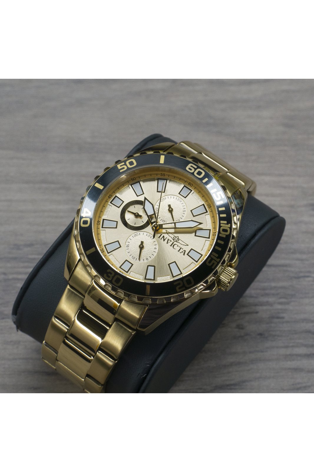 Invicta Mens 45mmWatch Pro Diver Quartz Gold Tone Stainless Steel Bracelet 46045 Amazon.com: Invicta Men main image 3