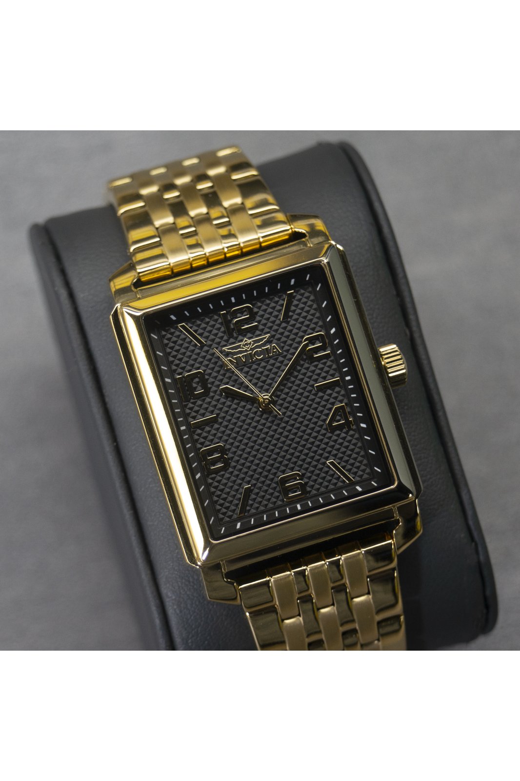 Invicta Vintage 46660 Men display picture 3