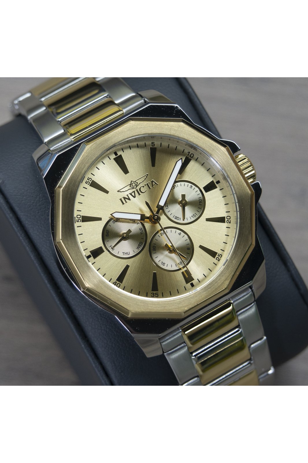 Invicta Speedway 46846 Men's Watch - Quartz Movement - Stainless Steel with Gold Dial - 42 mm