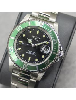 Invicta Pro Diver 47353 Moška ura - Quartz mehanizem - Nerjaveče jeklo s črnim številčnico - 40 mm