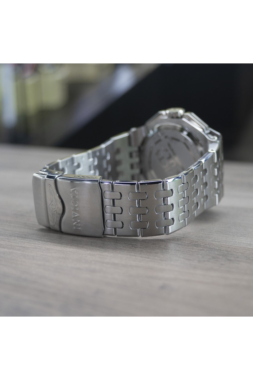 Invicta Orologio Analogico al Quarzo Uomo con Cinturino in Acciaio