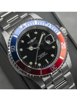 Invicta Pro Diver 47354 Men's Watch - Quartz Movement - Stainless Steel with Black Dial - 40 mm