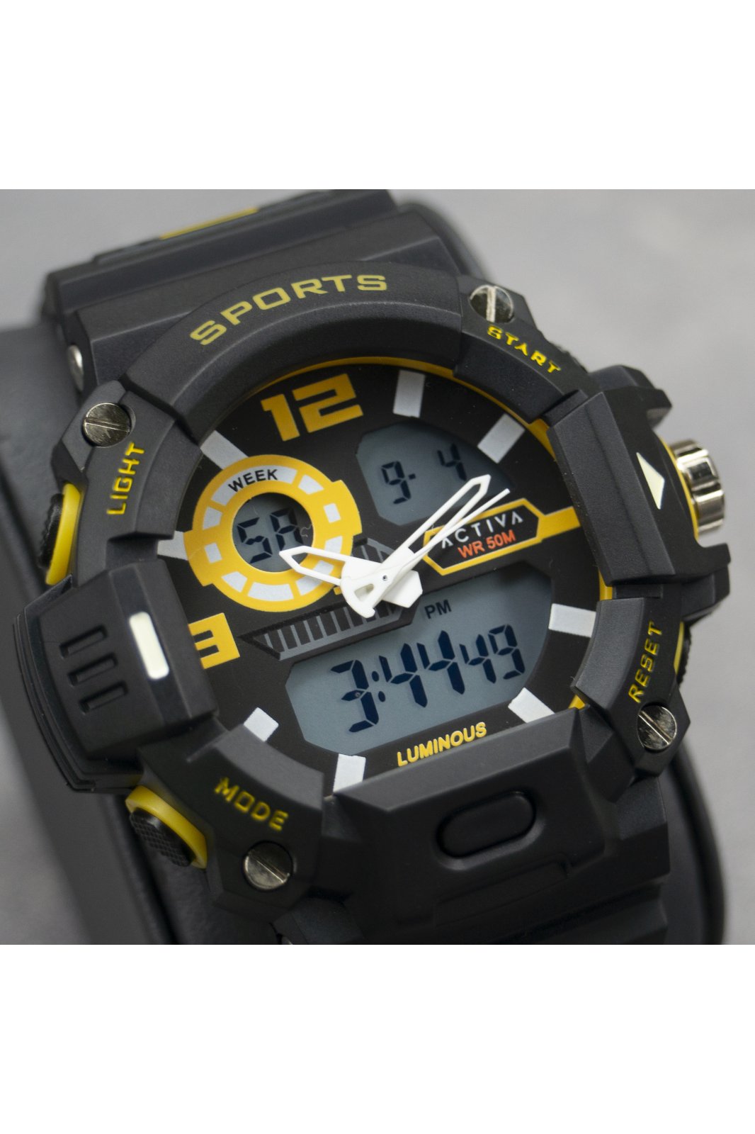 Activa Digital ACW495-004 Reloj de hombre - Movimiento de cuarzo - Plástico con esfera negra - 55 mm
