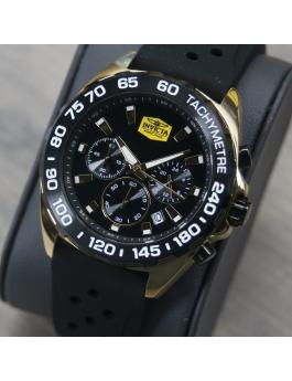 Invicta Racing 47769 Herrenuhr - Quarzwerk - Edelstahl mit schwarzem Zifferblatt - 43 mm
