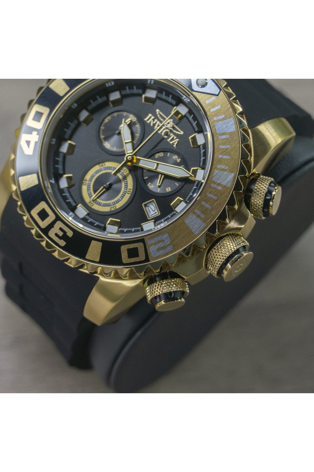 Invicta Sea Hunter 48988 Reloj de Hombre - Movimiento de Cuarzo - Acero Inoxidable con Esfera Negra - 52 mm