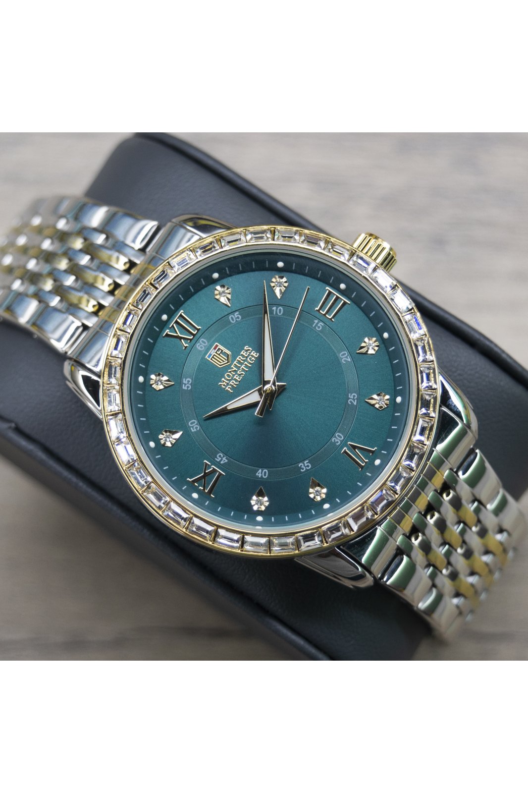 Montres Prestige Classic MPW-0242 pánské hodinky - Quartz strojek - Kov s zeleným ciferníkem - 45 mm
