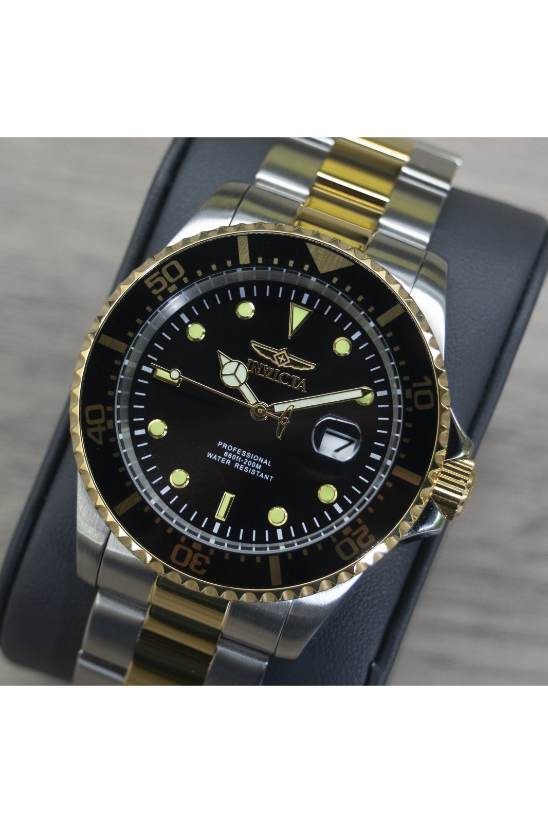Invicta Pro Diver 22057 Reloj de Hombre - Movimiento de Cuarzo - Acero Inoxidable con Esfera Negra - 43 mm