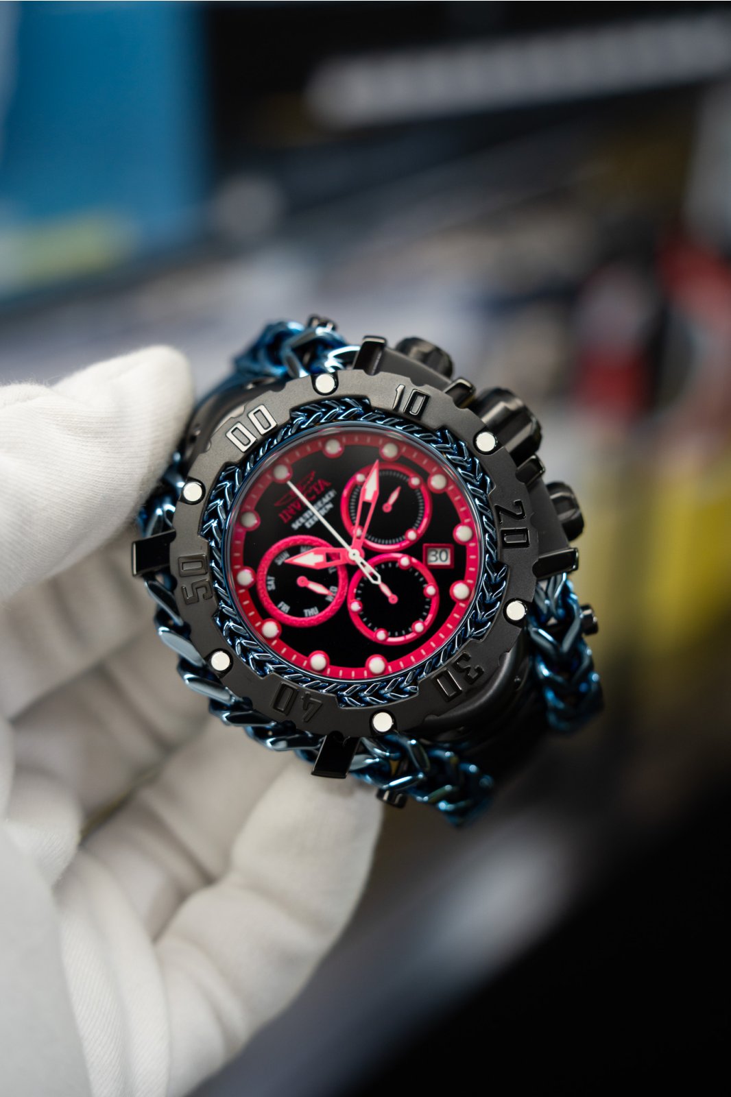 Invicta Gladiator 48611 Reloj de Hombre - Movimiento de Cuarzo - Acero Inoxidable con Esfera Rosa - 58 mm - Edición South Beach