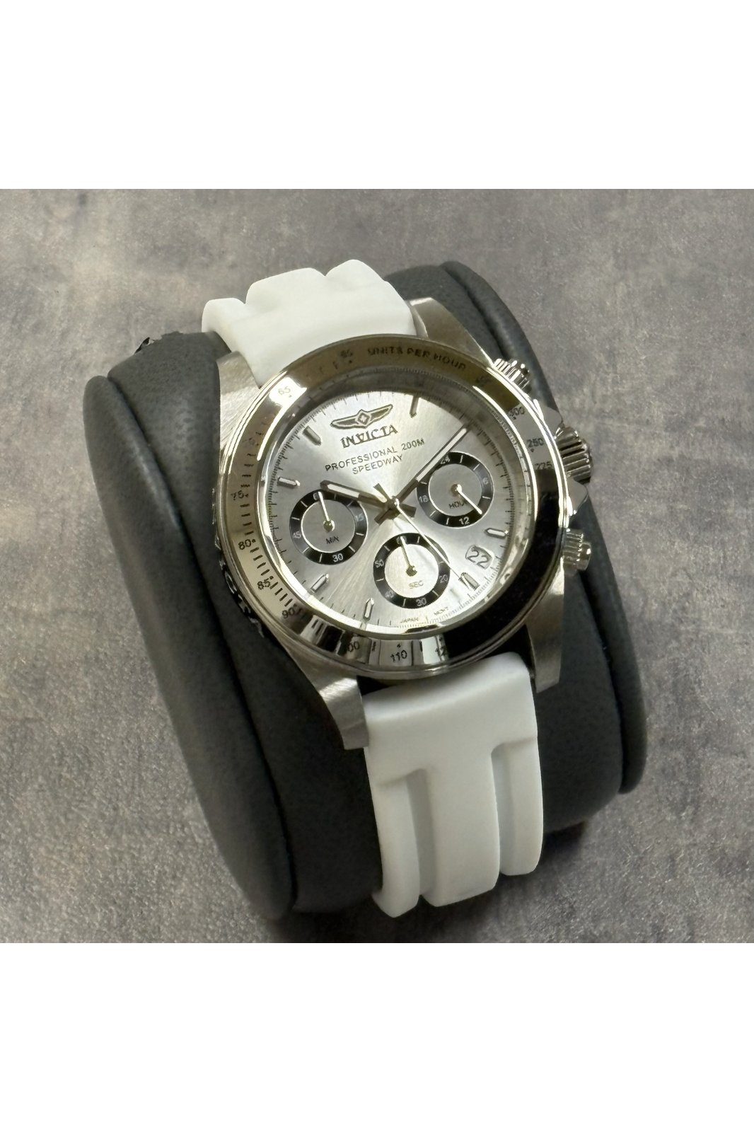 Invicta Speedway 50488 Men's Watch - Quartz Movement - Stainless Steel with Silver Dial - 40 mm