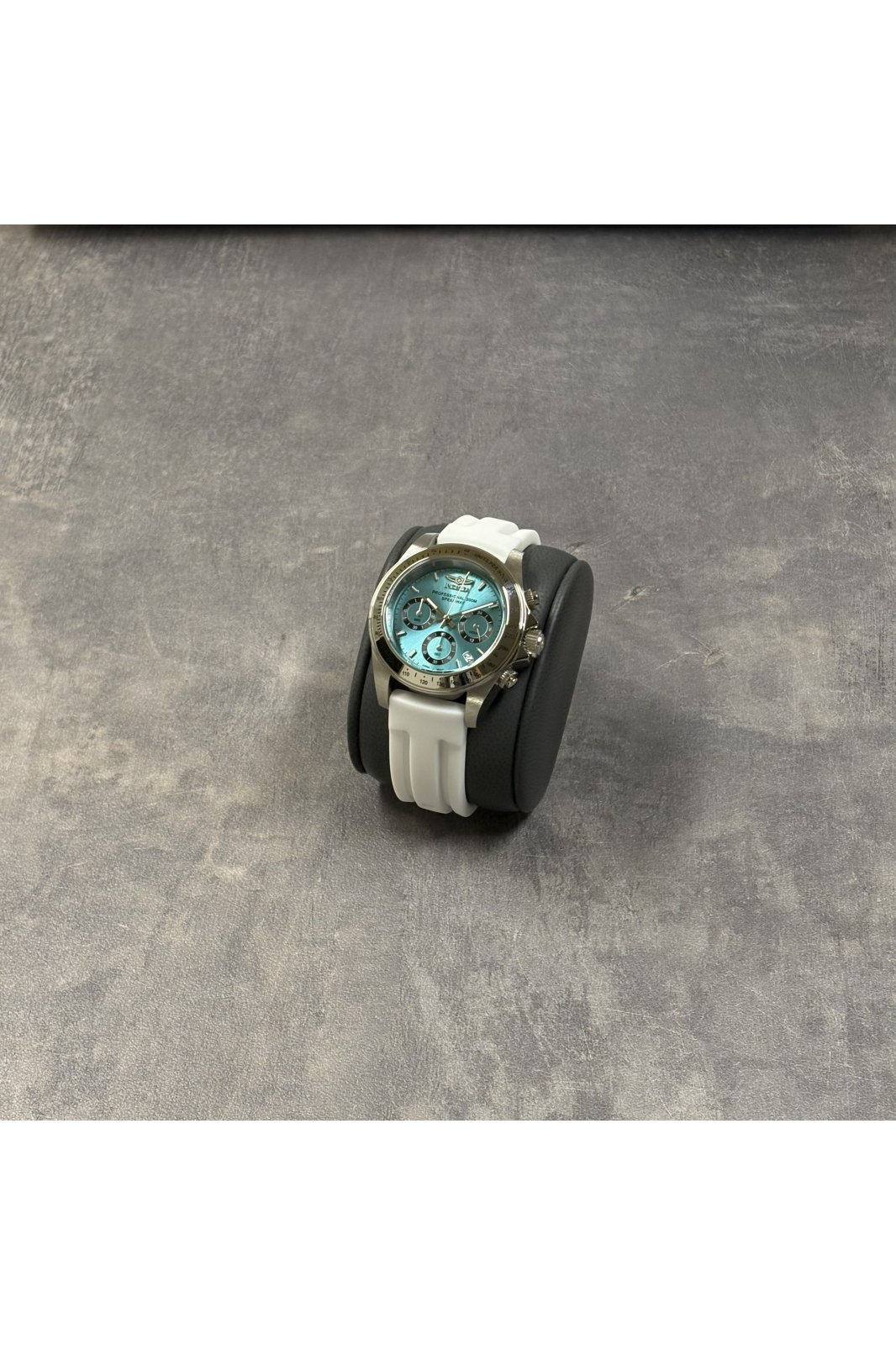 Invicta Speedway 50489 Men's Watch - Quartz Movement - Stainless Steel with Blue Dial - 40 mm