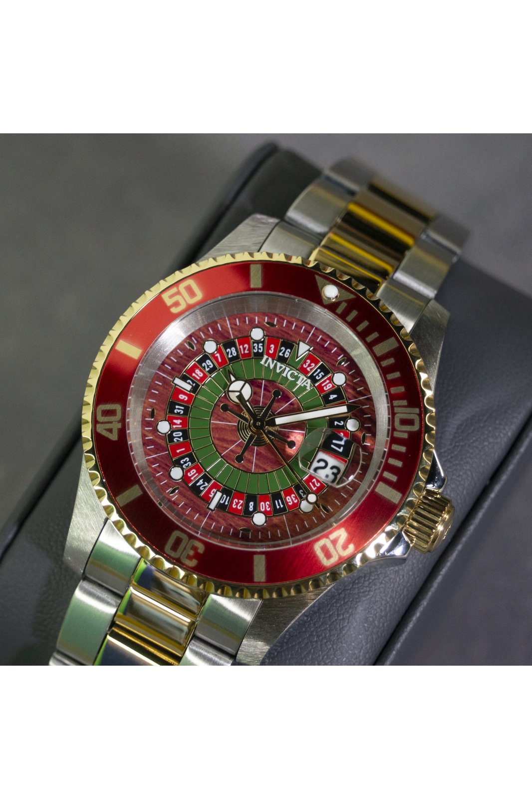 Invicta Pro Diver 50521 Ceas pentru bărbați - Mecanism Quartz - Oțel inoxidabil cu cadran roșu - 40 mm