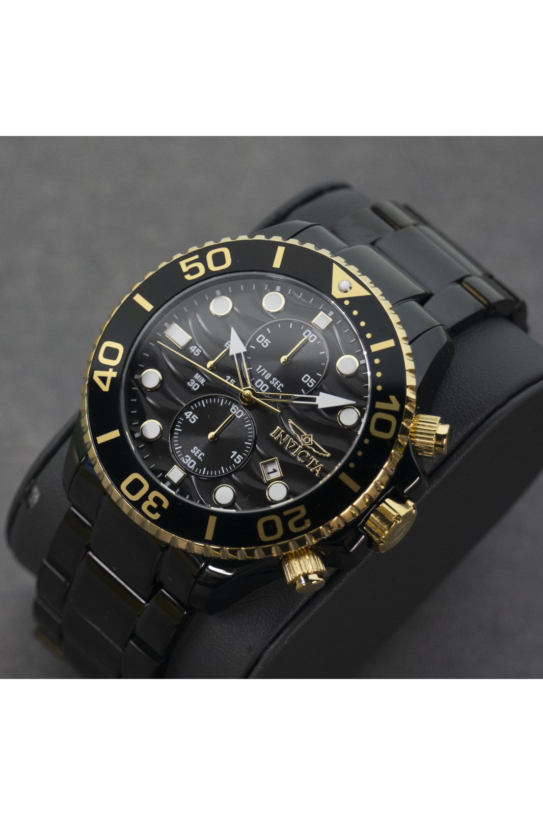 Invicta Pro Diver 50222 Men's Watch - Quartz Movement - Stainless Steel with Black Dial - 53 mm