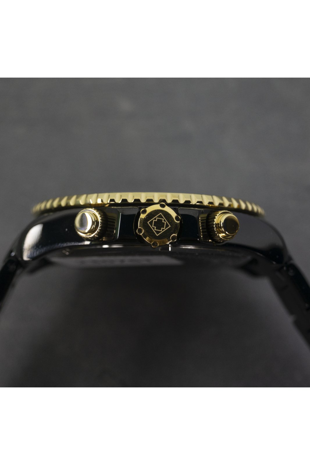 Invicta Pro Diver 50222 Men's Watch - Quartz Movement - Stainless Steel with Black Dial - 53 mm