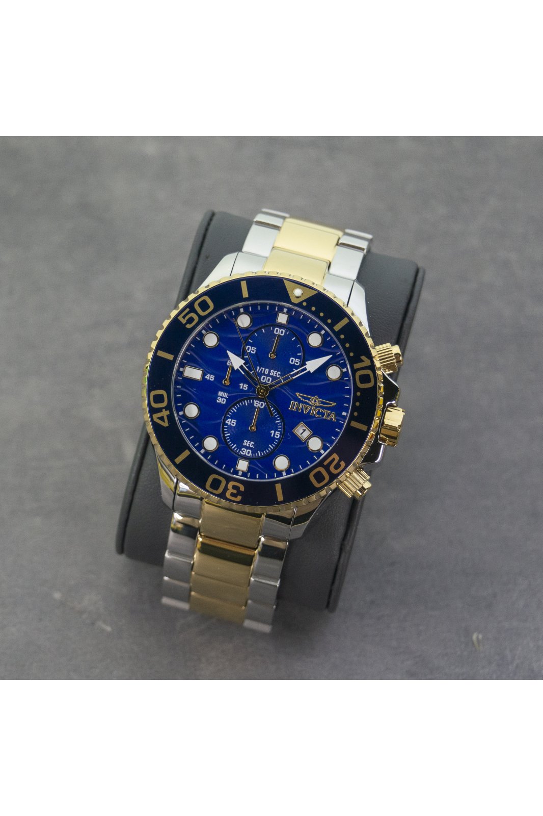 Invicta Pro Diver 50224 Men's Watch - Quartz Movement - Stainless Steel with Blue Dial - 53 mm