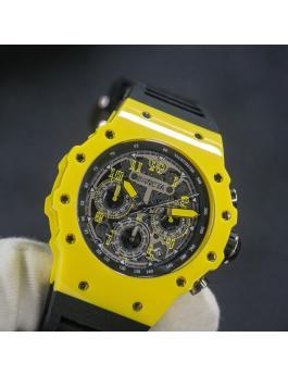 Invicta Racing 69667 Reloj de Hombre - Movimiento de Cuarzo - Acrílico con Esfera Plateada - 43 mm