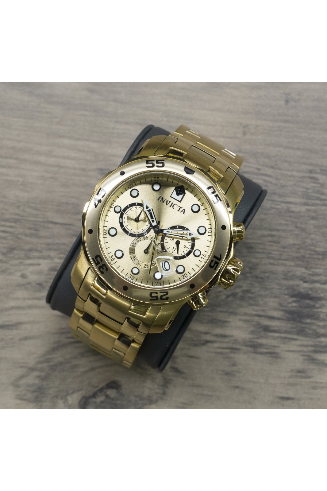 Invicta Pro Diver - SCUBA 0074 Relógio Masculino - Movimento de Quartzo - Aço Inoxidável com Mostrador Dourado - 48 mm
