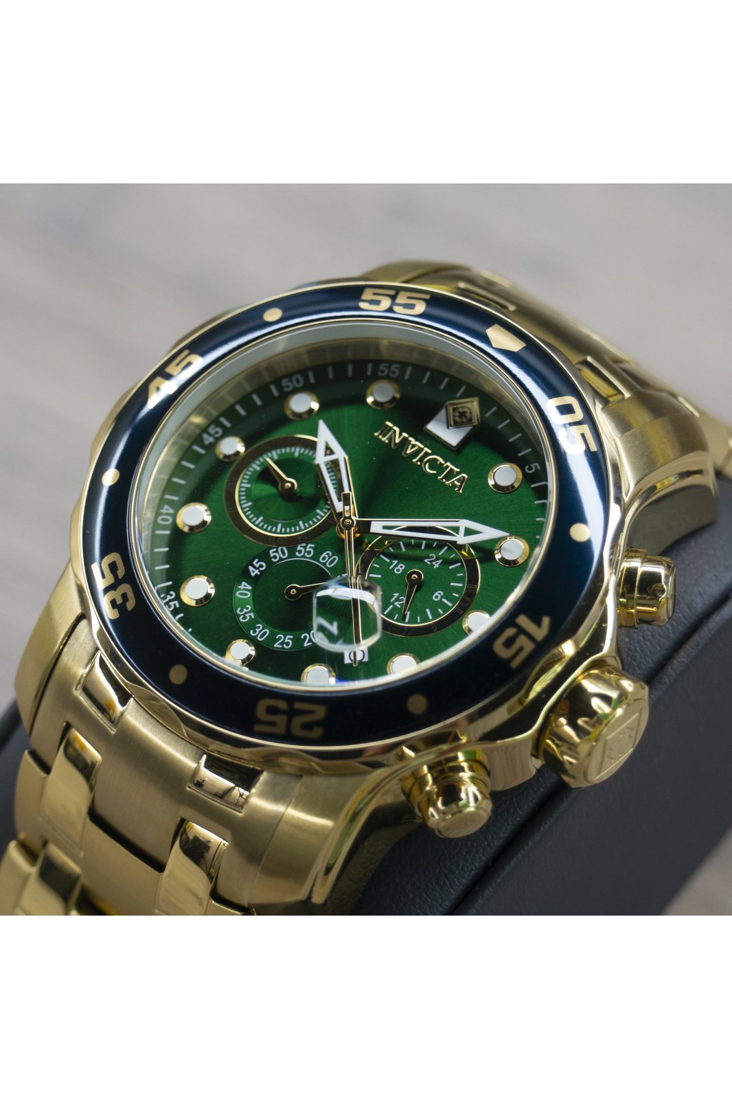 Invicta Pro Diver - SCUBA 0075 Relógio Masculino - Movimento de Quartzo - Aço Inoxidável com Mostrador Verde - 48 mm
