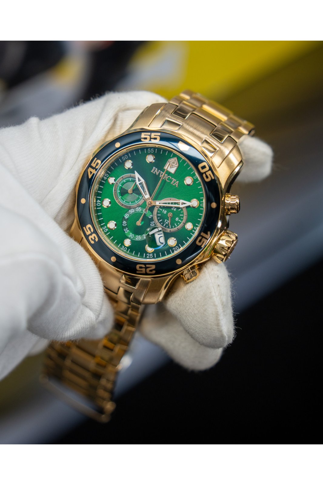 Invicta Pro Diver - SCUBA 0075 Relógio Masculino - Movimento de Quartzo - Aço Inoxidável com Mostrador Verde - 48 mm