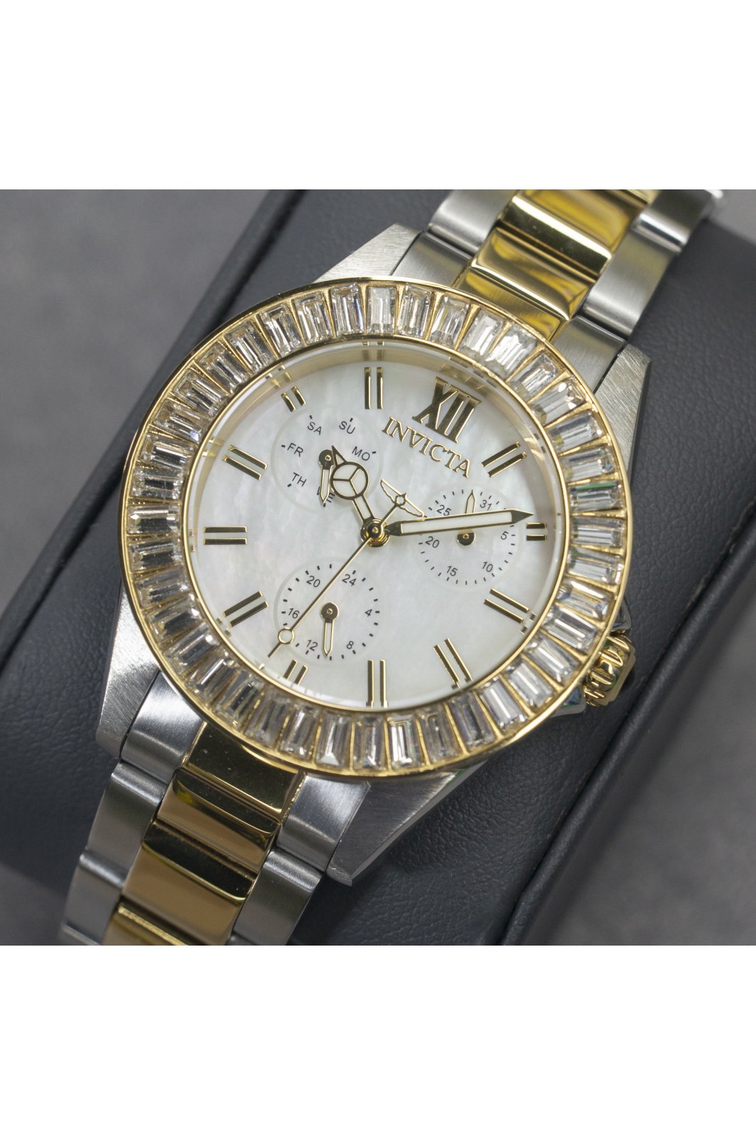 Invicta Angel 28451 Montre Femme - Mouvement Quartz - Acier Inoxydable avec Cadran Nacré - 38 mm