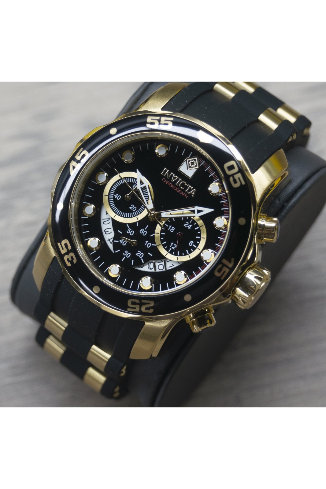 Invicta Pro Diver - SCUBA 6981 Relógio Masculino - Movimento de Quartzo - Aço Inoxidável com Mostrador Preto - 48 mm