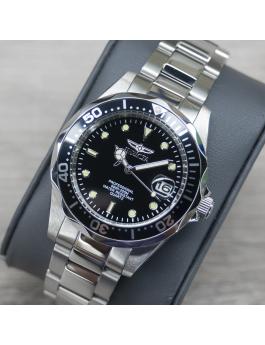 Invicta Pro Diver 8932 Relógio Masculino - Movimento Quartz - Aço Inoxidável com Mostrador Preto - 37 mm