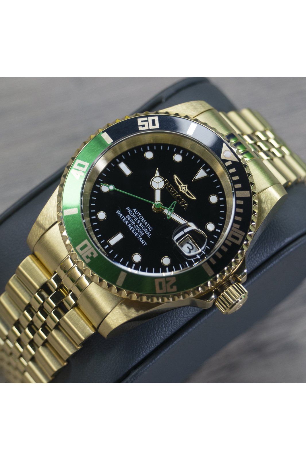 Invicta Pro Diver 29184 Men's Watch - Automatic Movement - Stainless Steel with Black Dial - 42 mm