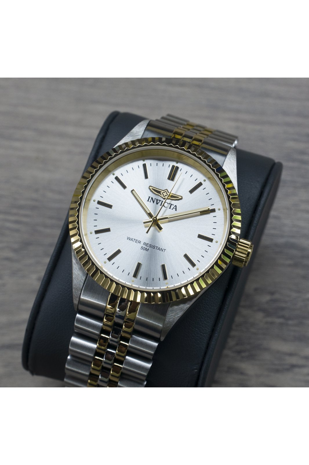 Invicta Specialty 29378 Relógio Masculino - Movimento de Quartzo - Aço Inoxidável com Mostrador Prateado - 43 mm