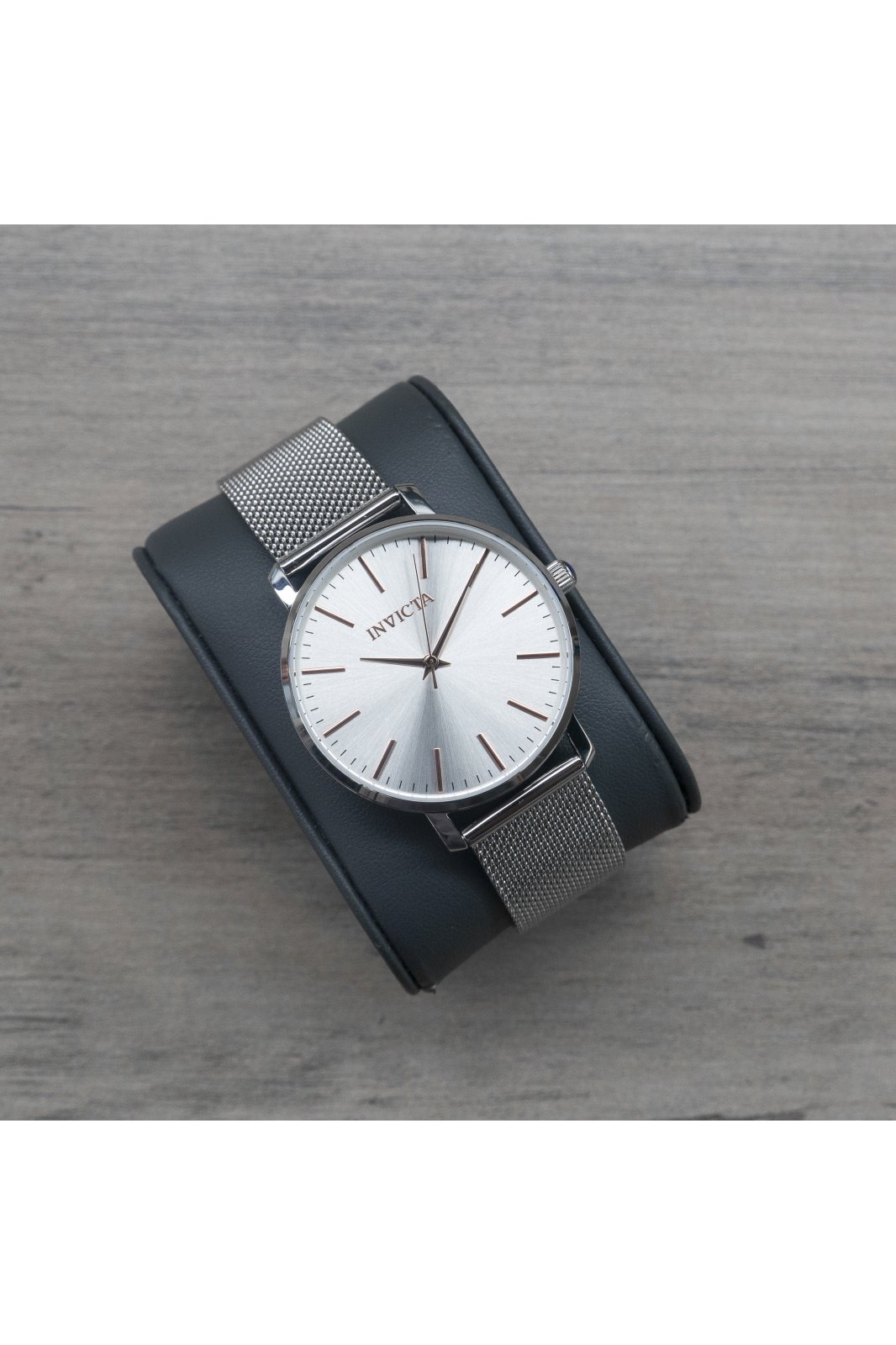 Invicta Angel 31068 Reloj de Mujer - Movimiento de Cuarzo - Acero Inoxidable con Esfera Plateada - 38 mm