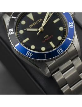 Invicta VINTAGE Pro Diver 34333 Men's Watch - Automatic Movement - Stainless Steel with Black Dial - 40 mm